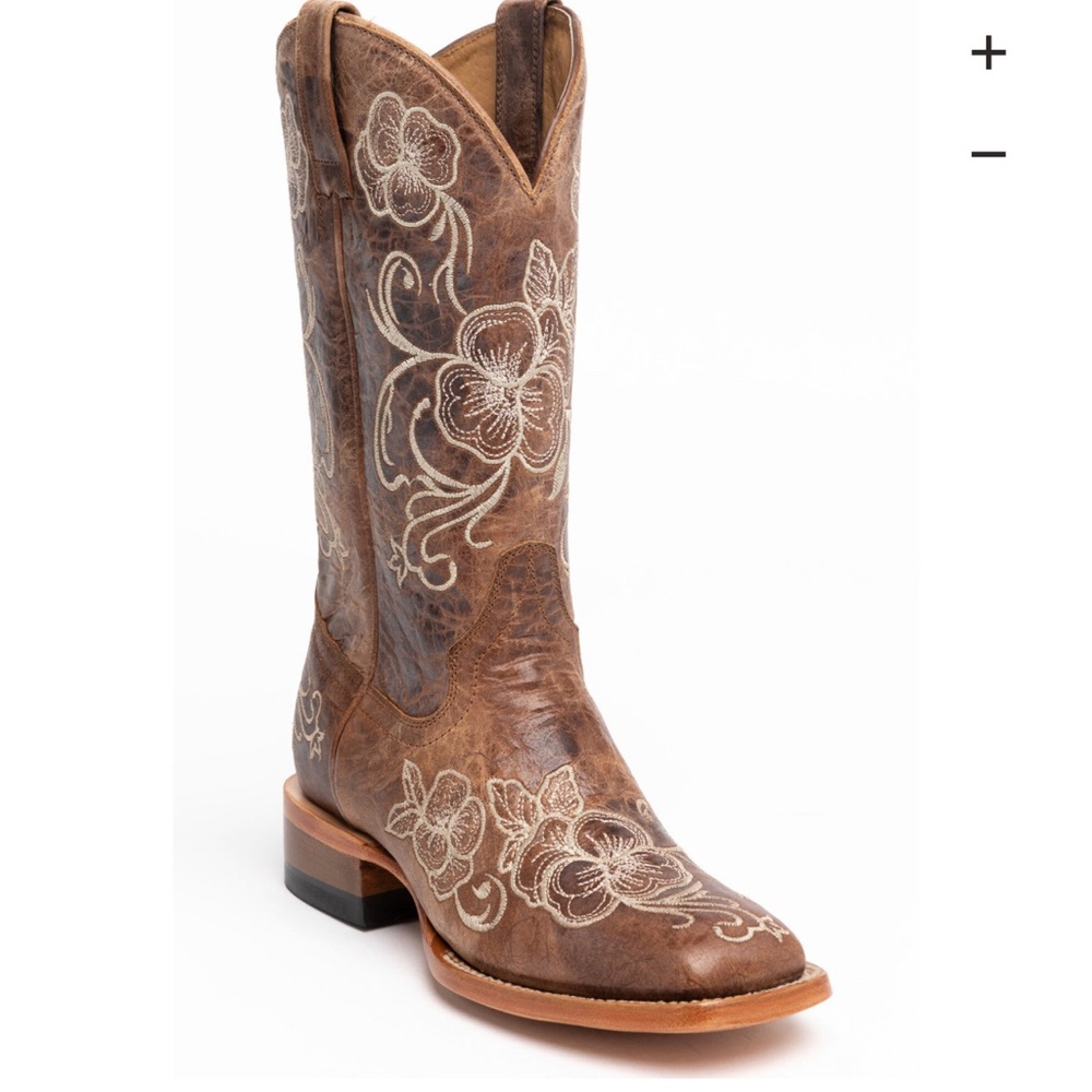 Shyanne Women's square toe boot